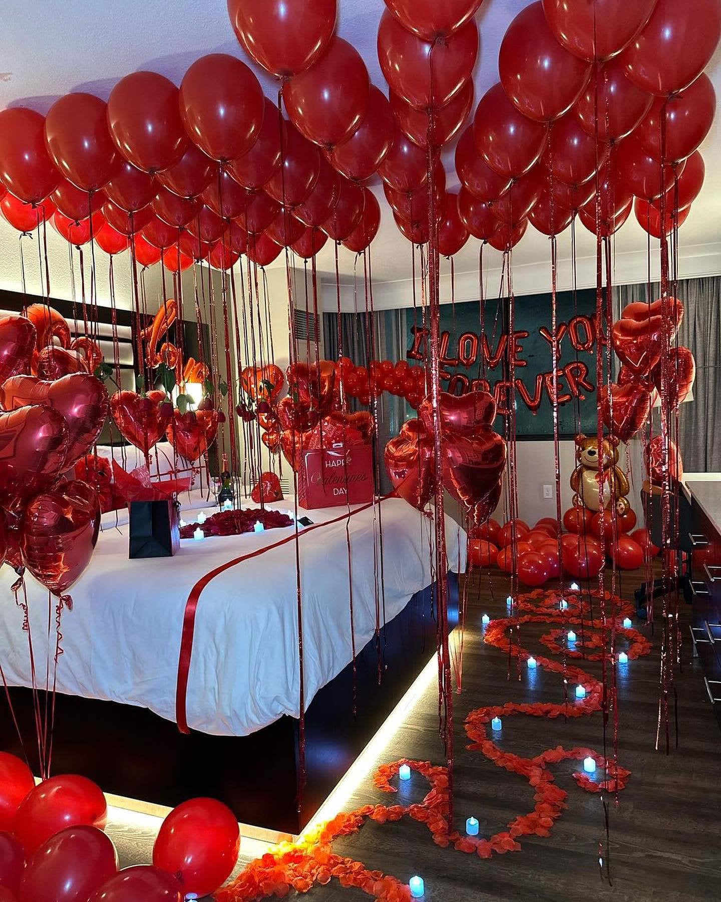 🏨 “SGK Signature Hotel Room Celebration Packages” Sassy Girlz Kreation
